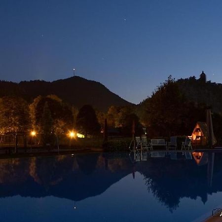 Holznest Hotel Gutenstein Bagian luar foto